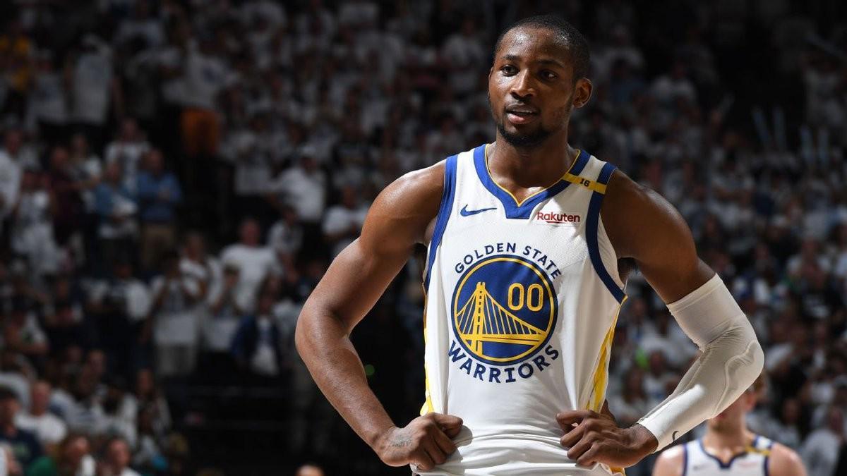 米乐官网-近13场比赛未出场，Shams：库明加已经要求勇士将自己交易